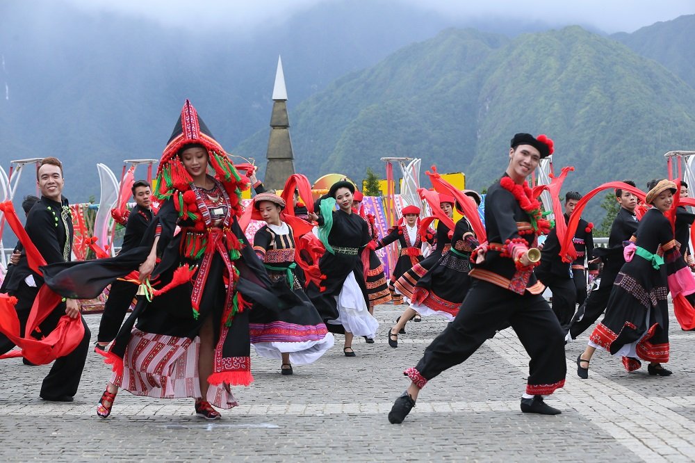 Cultural music performance in Sa Pa